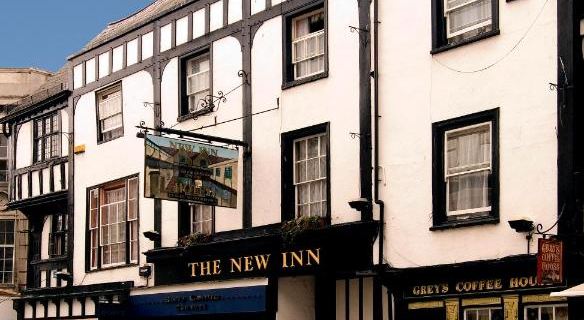 The New Inn by Roomsbooked Hotels in Gloucester District