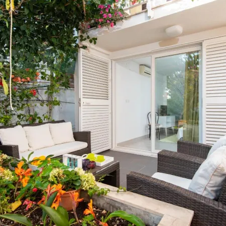 Apartments Lenka Hotels in Orebic