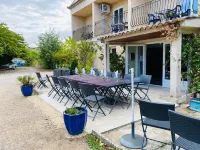 Hotel Carina-Très Grande Piscine-Local à Vélo
