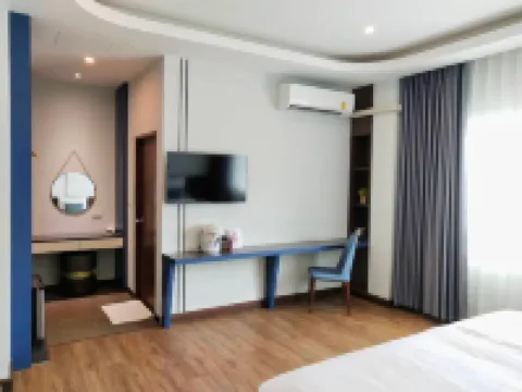 KOCO Hotel Hotel dekat Wat Muen Wai