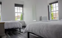 Crofts Hotel Hotels in Adamsdown