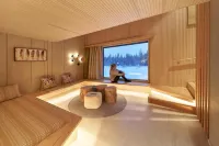 Nova Skyland Hotel