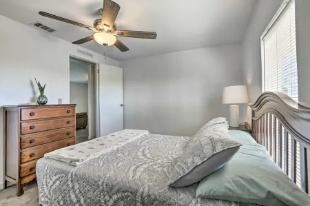 Pet-Friendly Home 10 Mi to Lake Okeechobee!