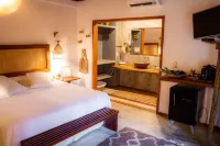 Aloha Village Hotel