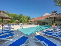 Odalys Le Petit Pont Residence Hotels in Hourtin
