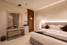 Lexa Hotel