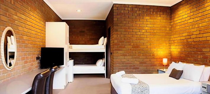Fountain Court Motor Inn Albury Hotels in Albury
