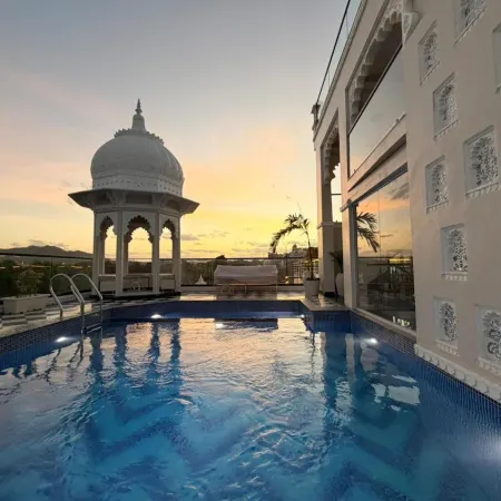 Oladar Haveli – My Downtown Hotels