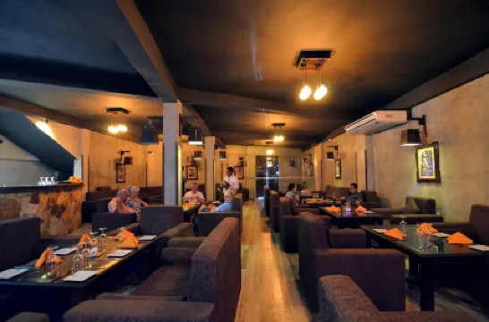 賓那偉拉別墅酒店（附設餐廳）