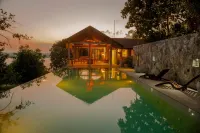 Sea Heart House on Koggala Lake - Pools