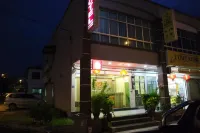 LIM Mini Hotel