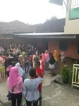 The New Orlinds Guest House Hotel dekat Gereja Baptis Indonesia Watukelir