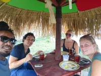Mahoni Guest House Hotels in Koanara