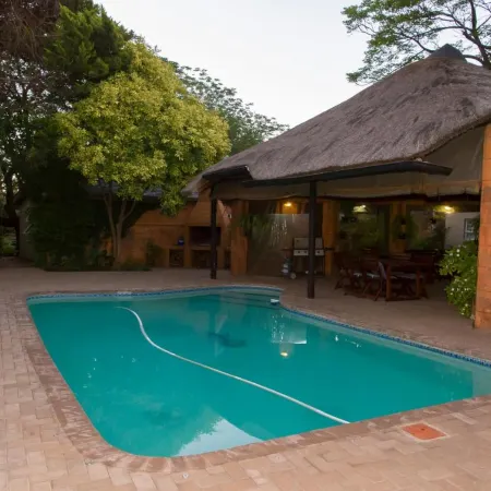 Bayswater Lodge