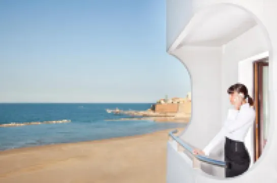 ホテル ミストラル