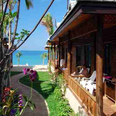 บ้านปากกาศรีไฮด์อะเวย์ Hotel Exterior