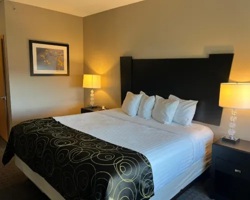 Okoboji Inn & Suites Hotels in Milford