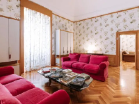 サンタローザ ルレ ノーチのホテル