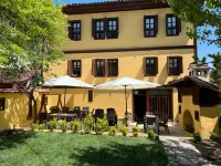 Sari Konak Garden Otel Safranbolu Hôtels à : Izzetpasa Mahallesi