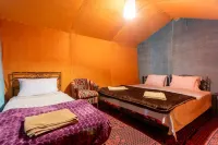 Auberge Sahara Garden Hotels in Tisserdmine