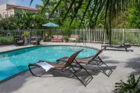 Seminole Inn Hotels in Martin County
