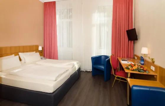 柯尼希斯霍夫酒店