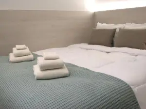 CasaTu Apartments