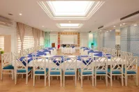 Le National Hotels in Omrane