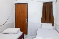 Malibu Syariah Bogor RedPartner Hotels near KM 0 Sentul