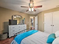 Quaint Family Home Near Downtown Murray and MSU Hotels in Murray