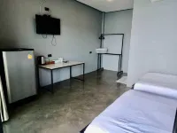 OYO 75530 By the dam cafe and farmstay Hotels in Ao Luek