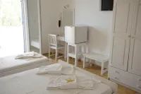 Galatis Beach Hotel - Pet friendly
