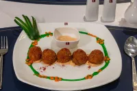 Lords Studio Inn, Jamnagar - sarapan