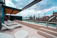 Calle Flora Hotel by Jalo - piscina