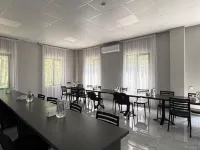 Green Hotel Tskaltubo - 2-Star