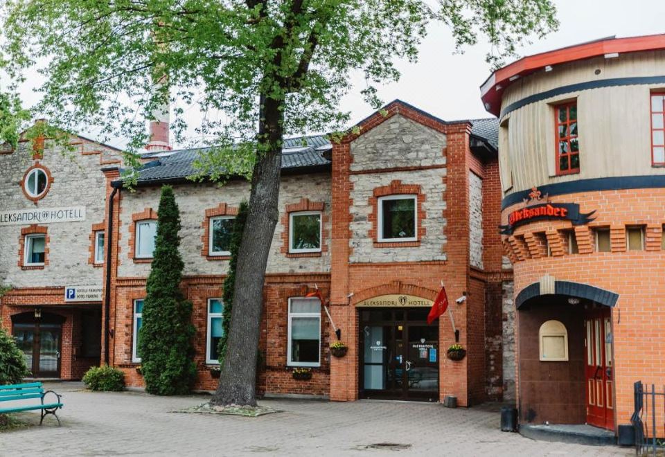 hotel overview picture