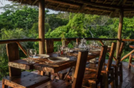 ミセニ リトリート のホテル