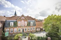Burghotel Haselünne Hotels in Meppen