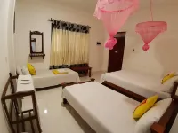 Radha Tourist Home