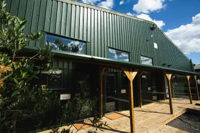 Owen House Farm Hotels in 