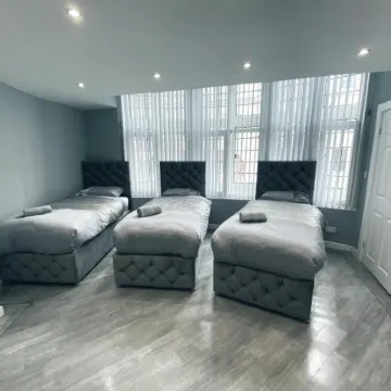 布朗洛斯旅館 鄰近利物浦基督君王都主教座堂的酒店