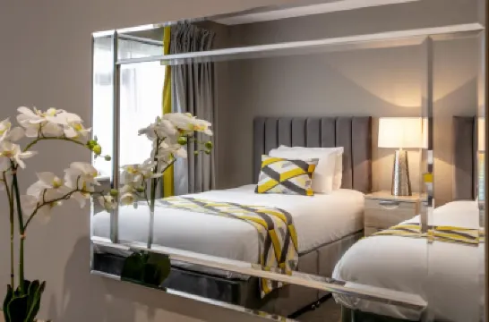 Roydon Marina Village Hotel Hotel a 