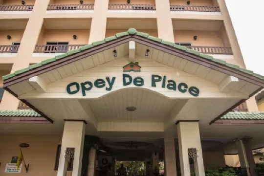 Opey de Place