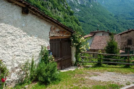 B&B Rocca di Bajedo Отели в г. Прималуна