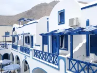 Roula Villa Studios & Apartments Hotels in Perissa