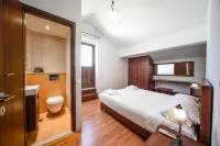 Lenikos Resort Hotels in Lampi