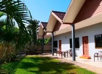 Thai Guest House Hotel a 