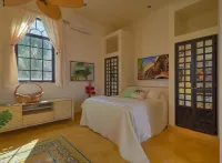 Casa Oasis Guest House and Spa