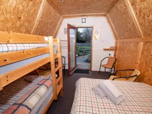 Seaways Glamping, Redwood