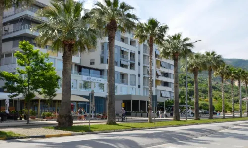 โรงแรมอาบี's และ สปาวลิเร